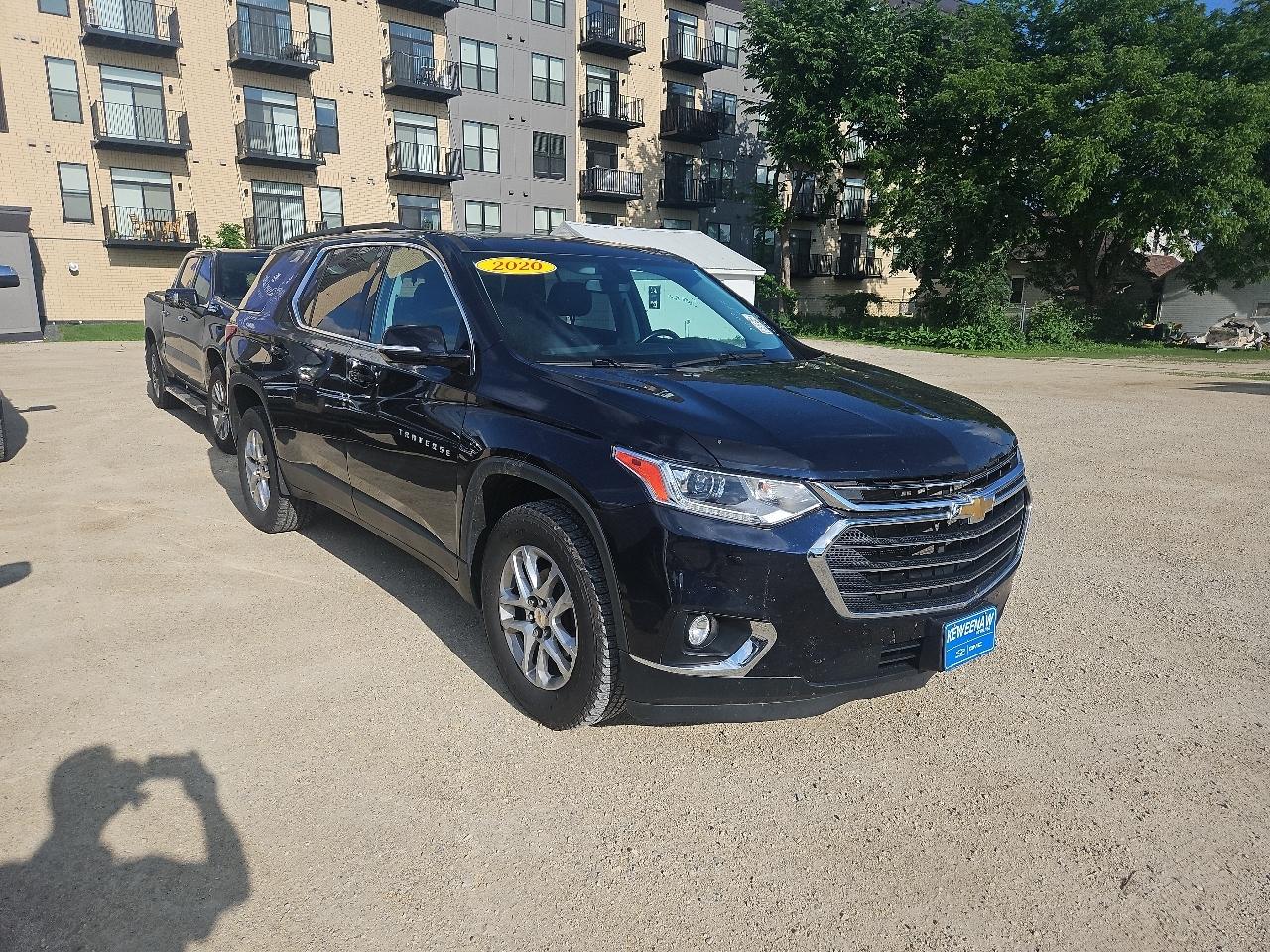 2020 Chevrolet Traverse AWD 4dr LT Leather