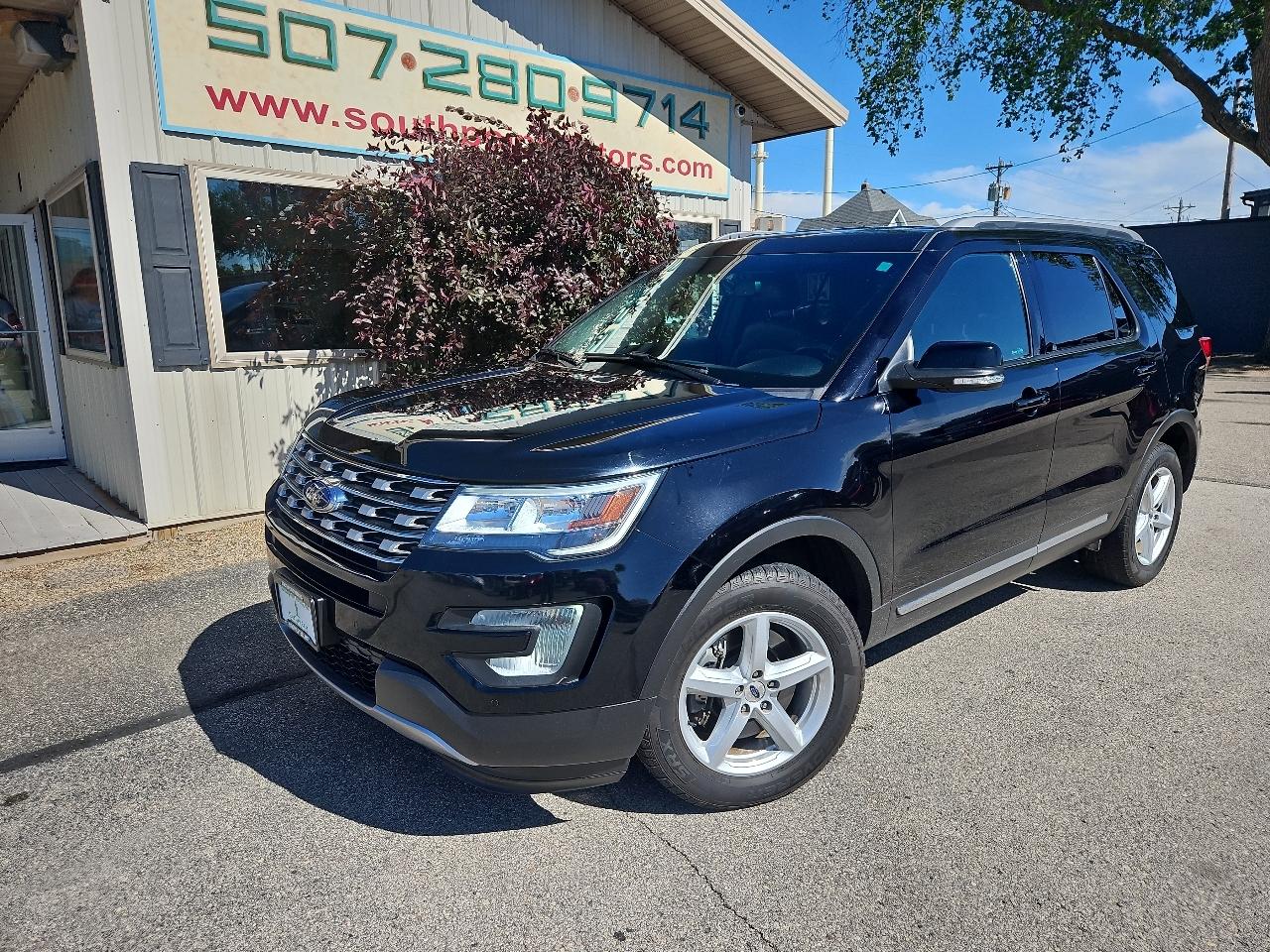 2016 Ford Explorer 4WD 4dr XLT