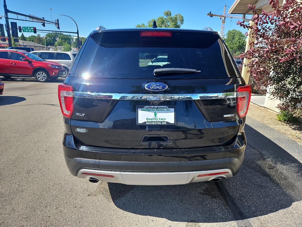 Ford Explorer 4WD 4dr XLT 2016
