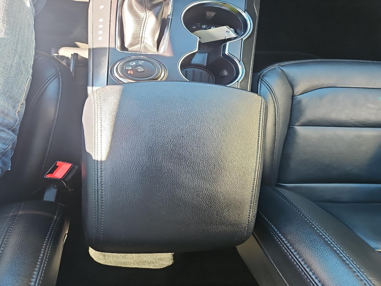 Ford Explorer 4WD 4dr XLT 2016