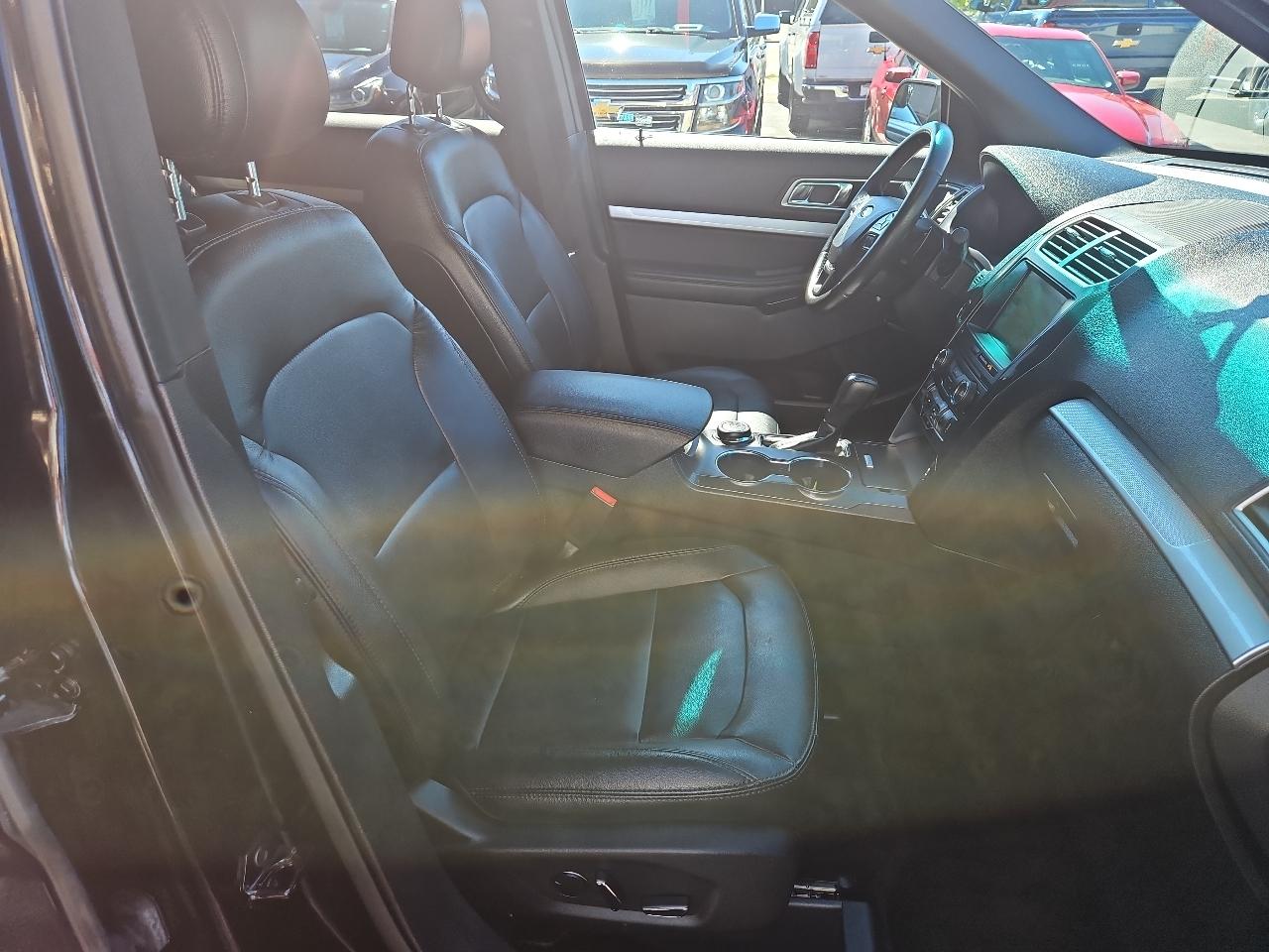 Ford Explorer 4WD 4dr XLT 2016