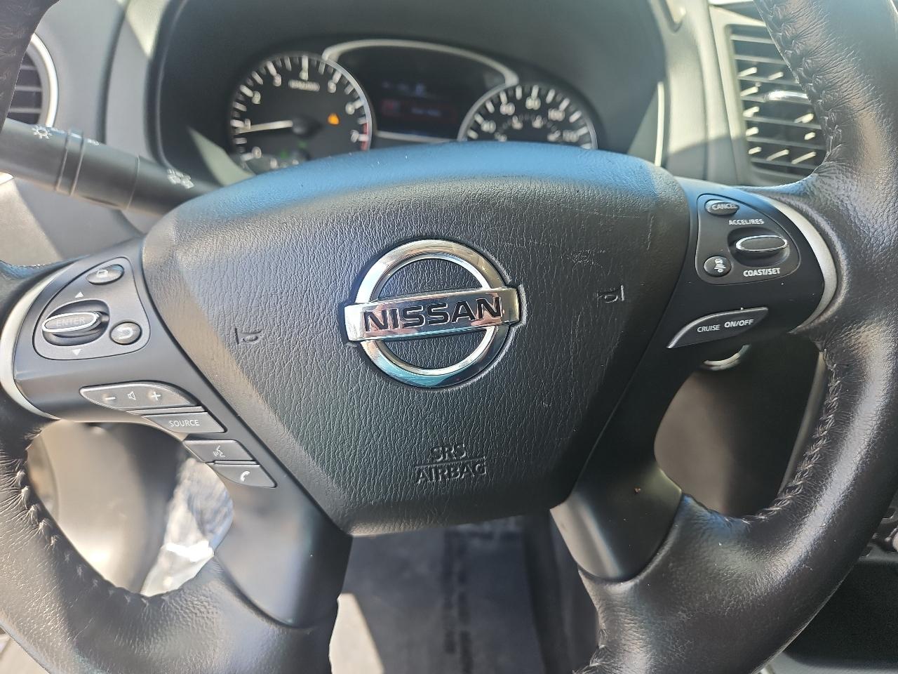 Nissan Pathfinder 4x4 SL 2020