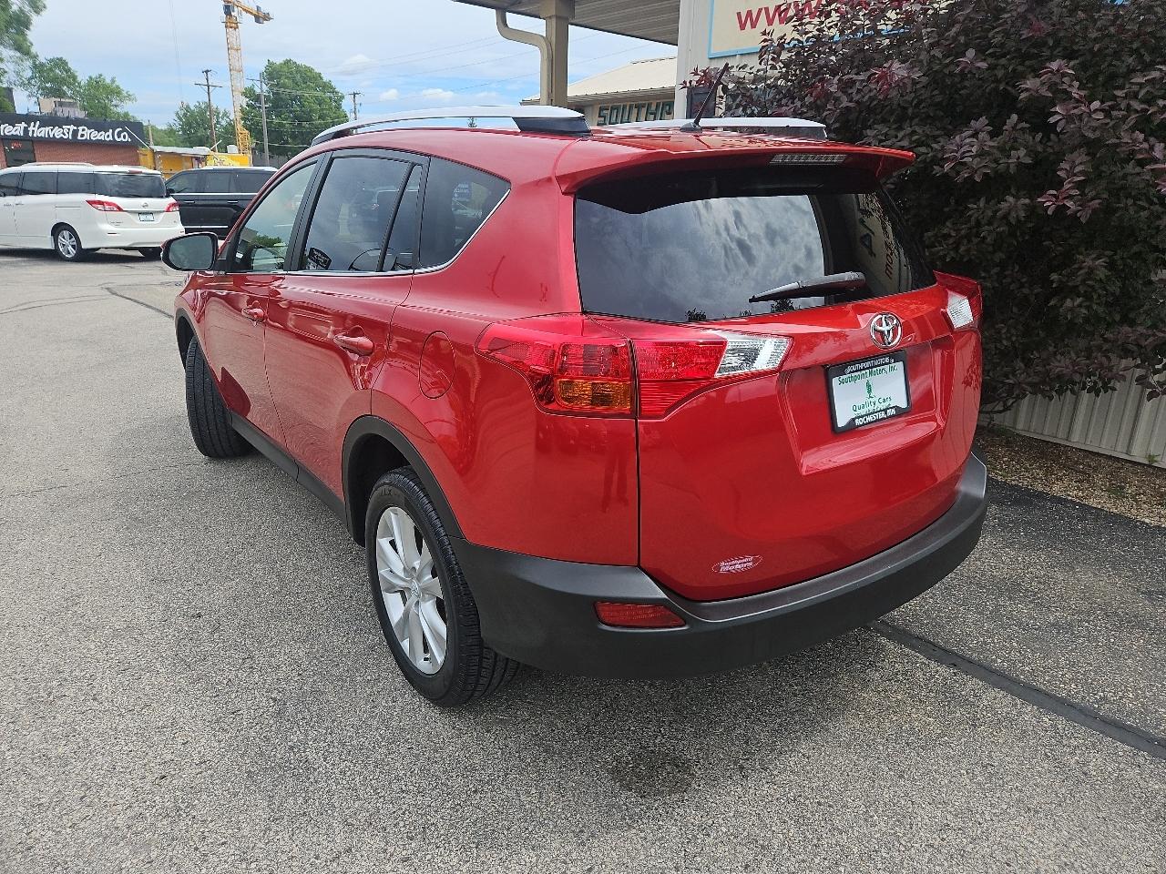 Toyota RAV4 AWD 4dr Limited (Natl) 2013