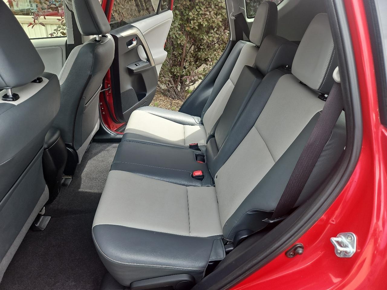 Toyota RAV4 AWD 4dr Limited (Natl) 2013