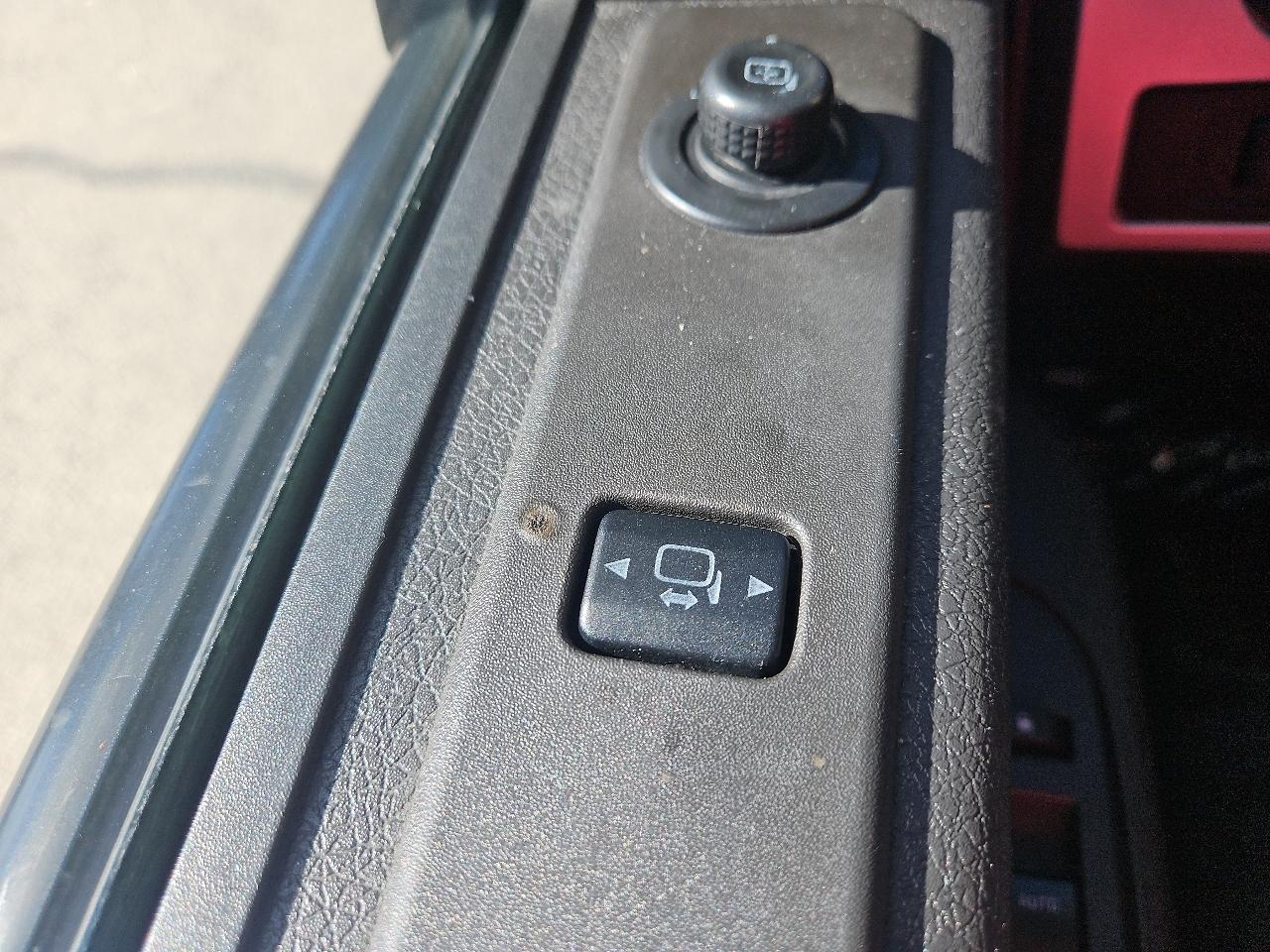 Ford F-150 4WD SuperCrew 145" King Ranch 2013
