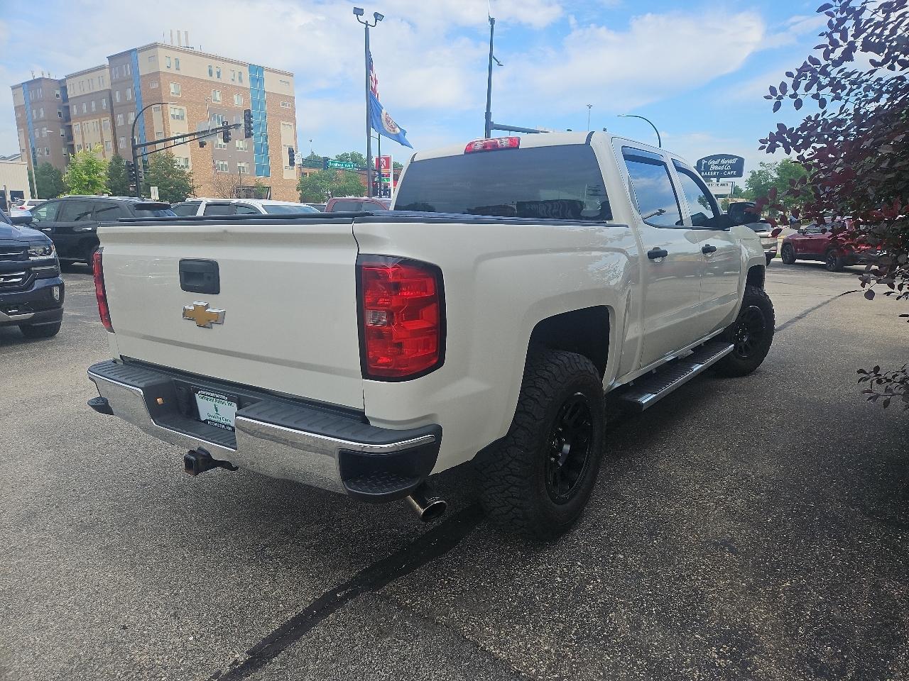 Chevrolet Silverado 1500 4WD Crew Cab 143.5" LT w/2LT 2014