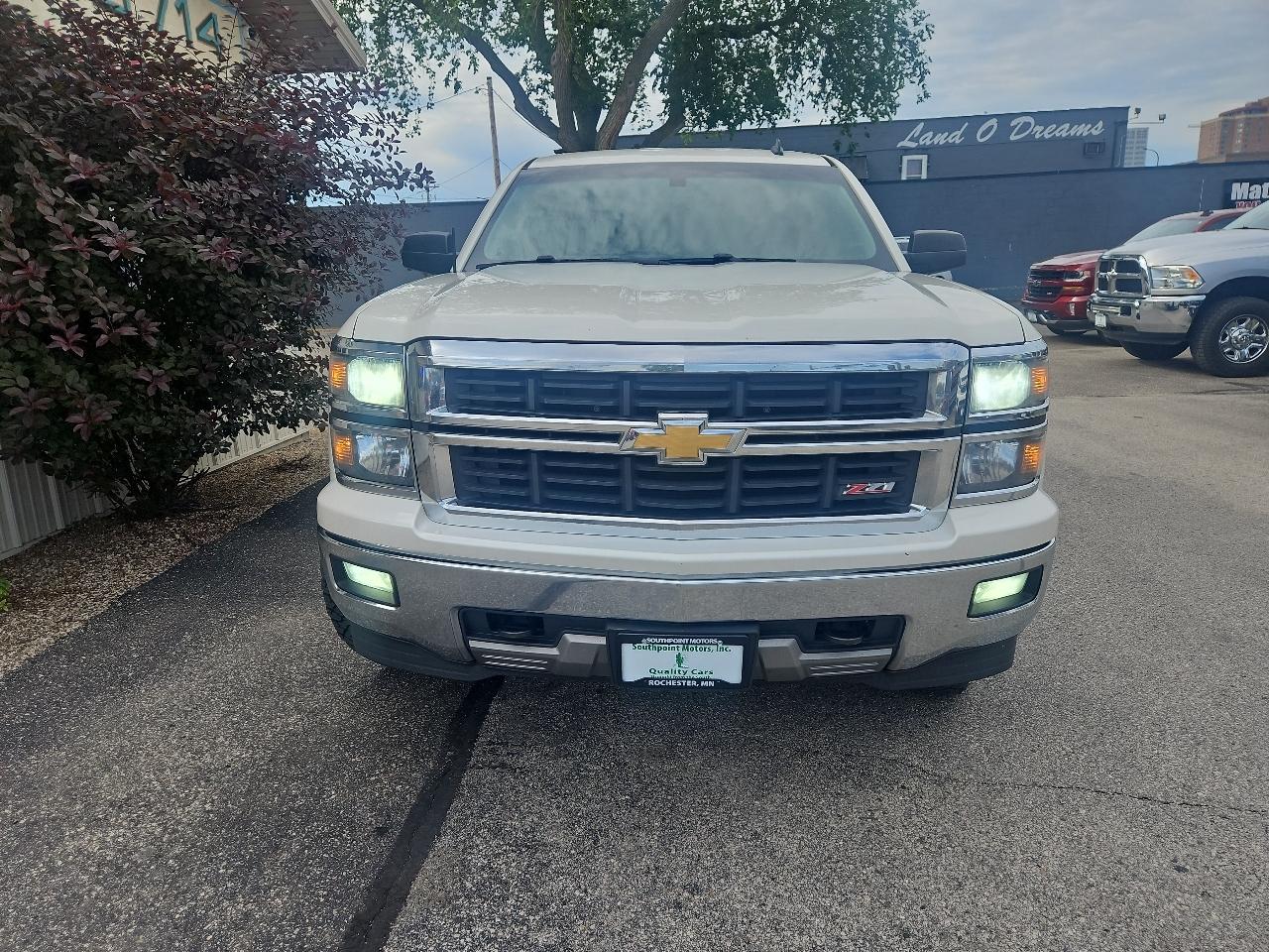 Chevrolet Silverado 1500 4WD Crew Cab 143.5" LT w/2LT 2014