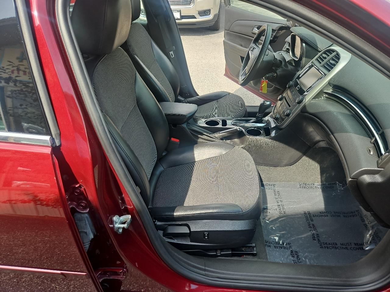 Chevrolet Malibu 4dr Sdn LT w/1LT 2015