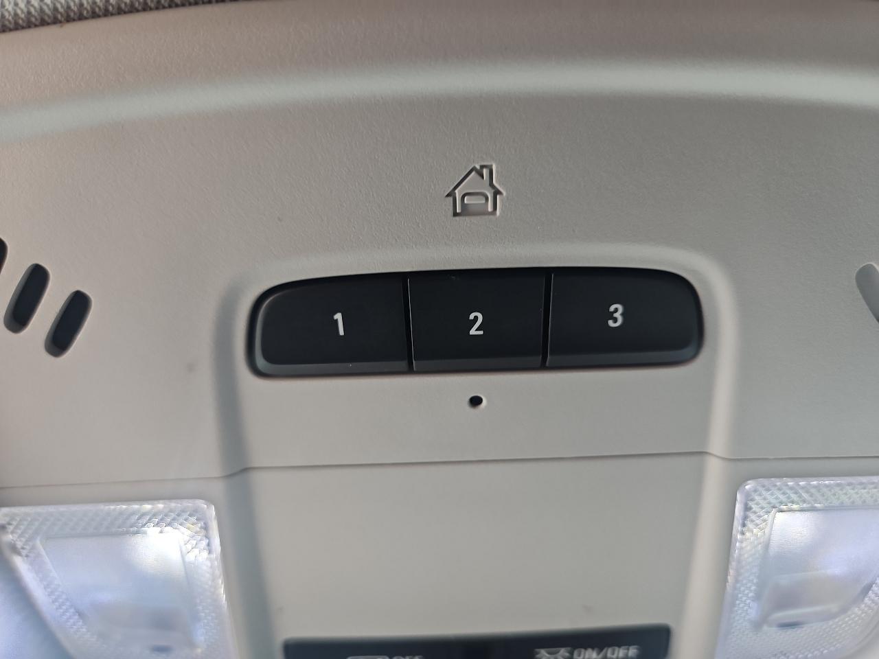 Chevrolet Traverse AWD 4dr LT Cloth w/1LT 2019