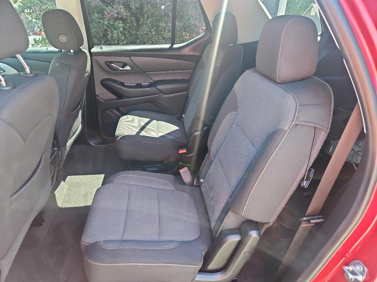 Chevrolet Traverse AWD 4dr LT Cloth w/1LT 2019