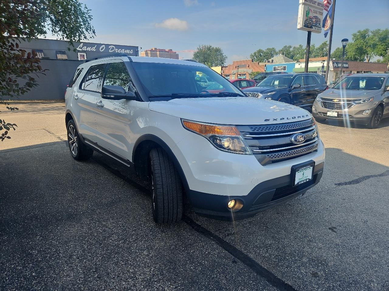 Ford Explorer 4WD 4dr XLT 2015