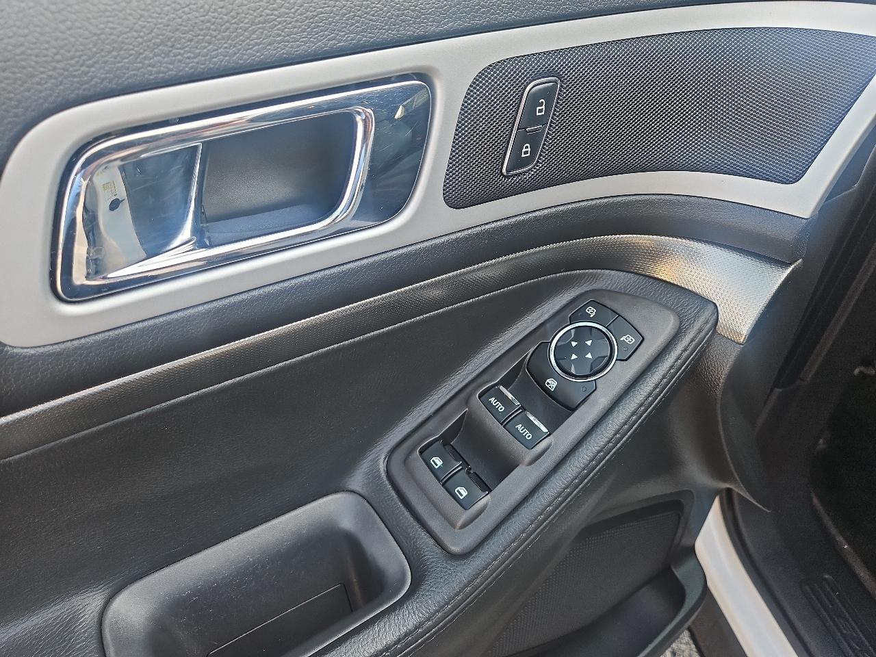 Ford Explorer 4WD 4dr XLT 2015