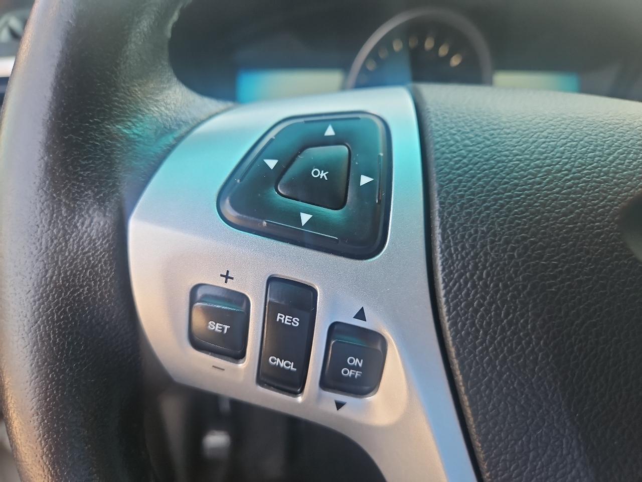 Ford Explorer 4WD 4dr XLT 2015