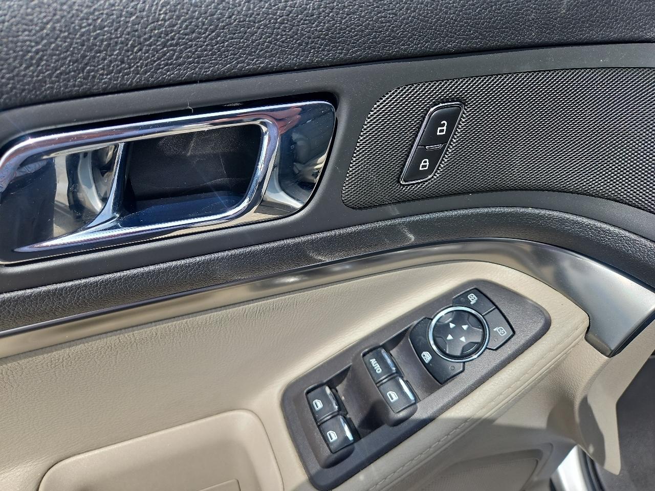 Ford Explorer 4WD 4dr Base 2014