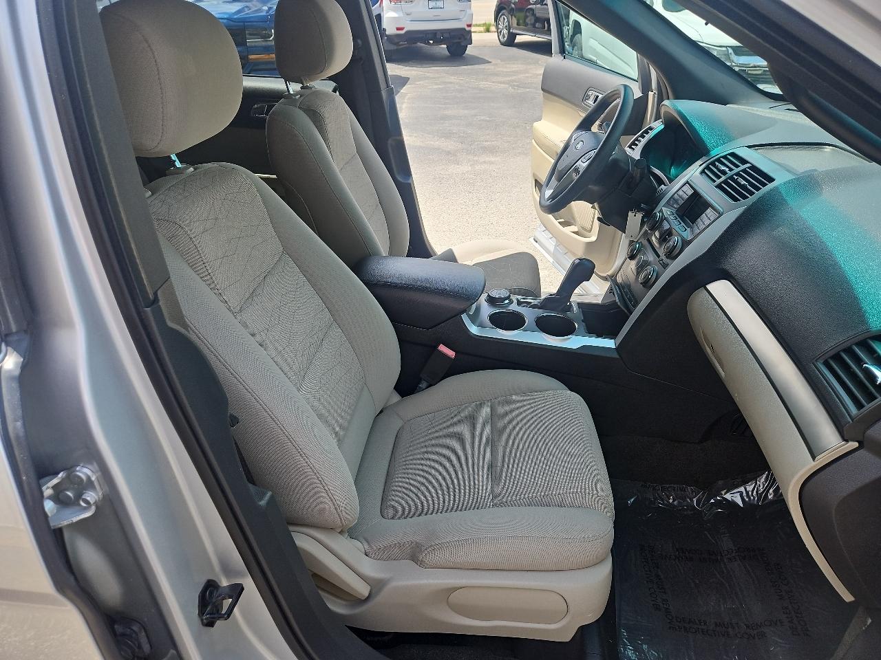 Ford Explorer 4WD 4dr Base 2014
