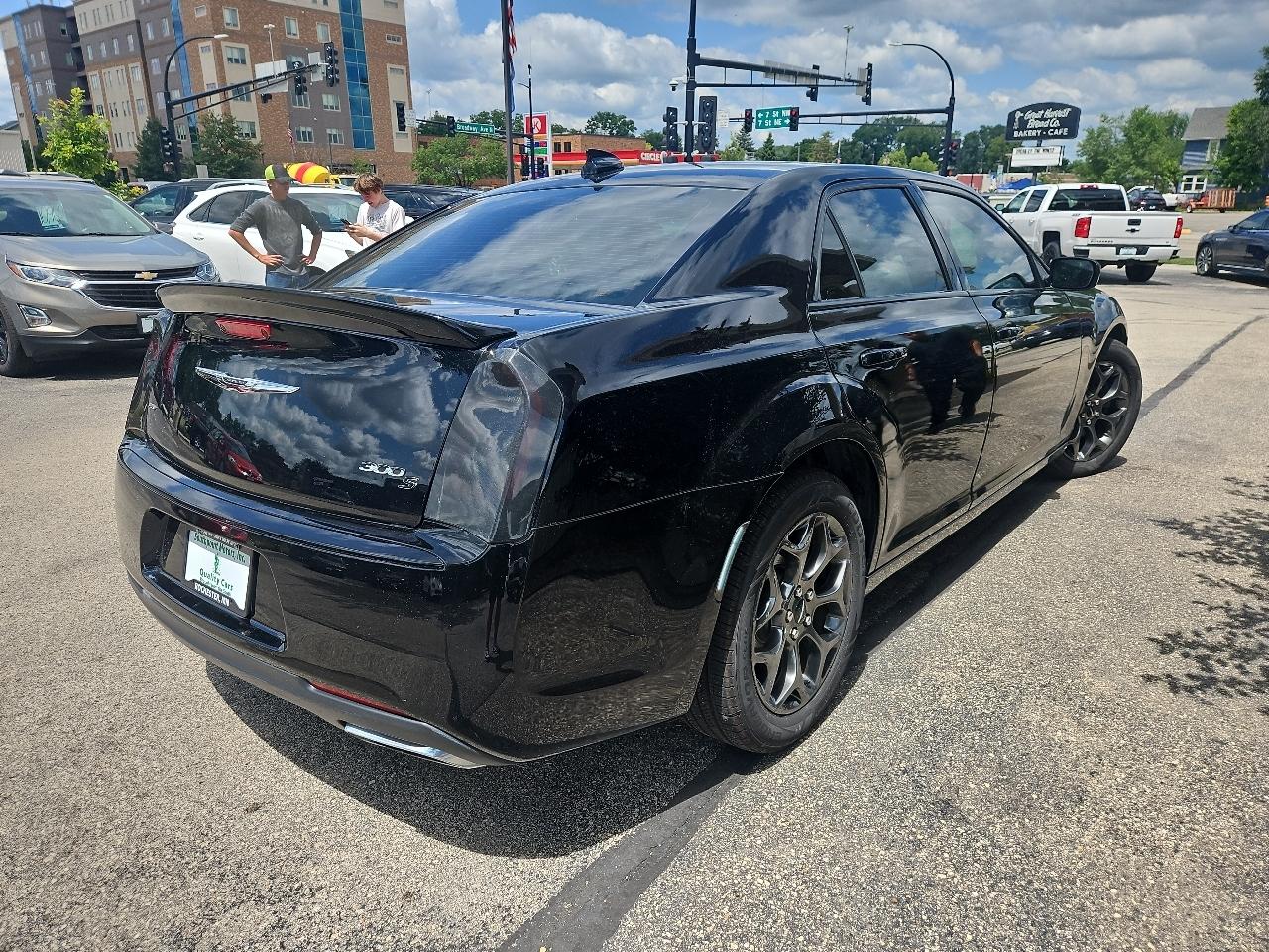 Chrysler 300 300S AWD 2017