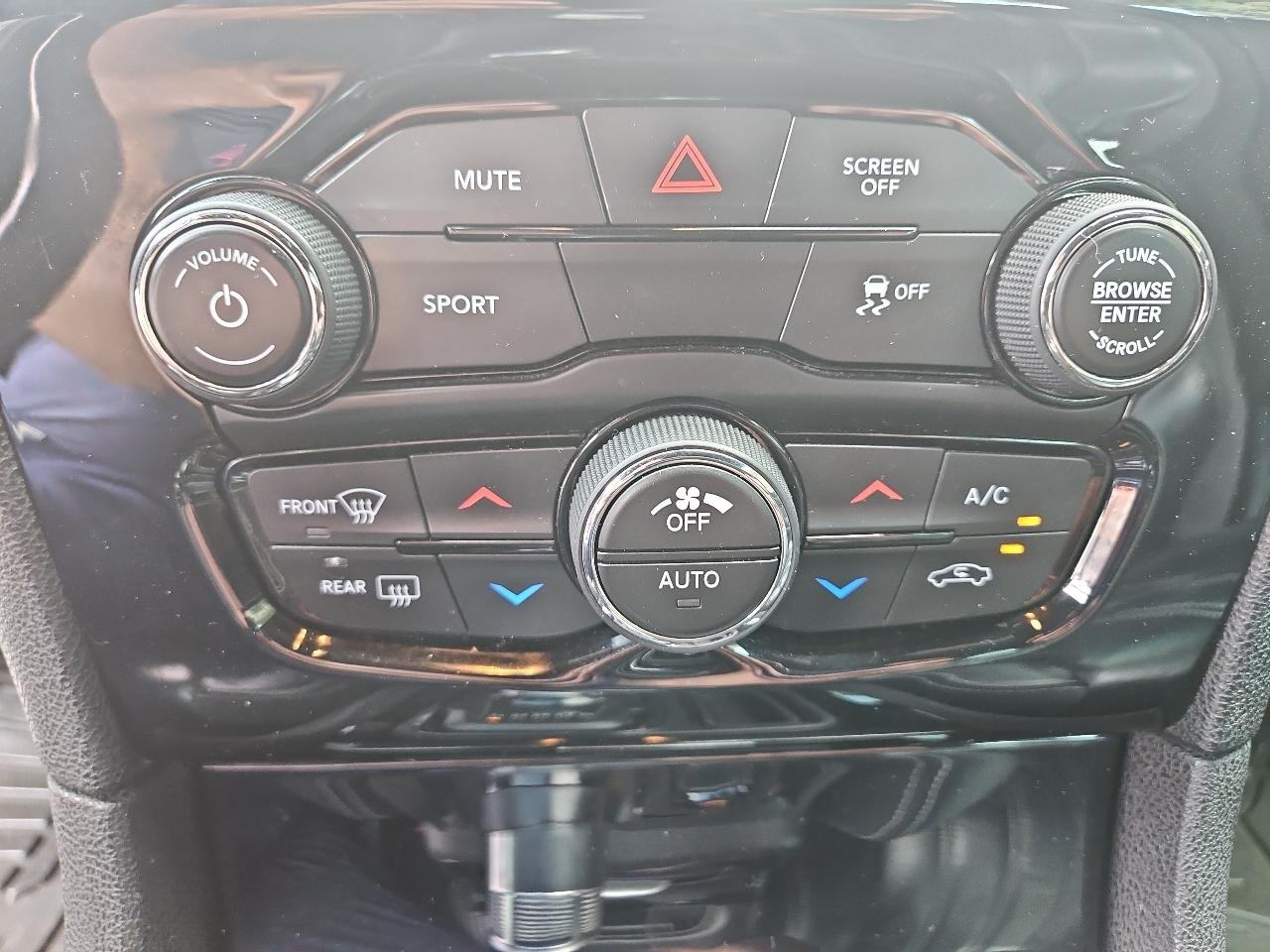 Chrysler 300 300S AWD 2017