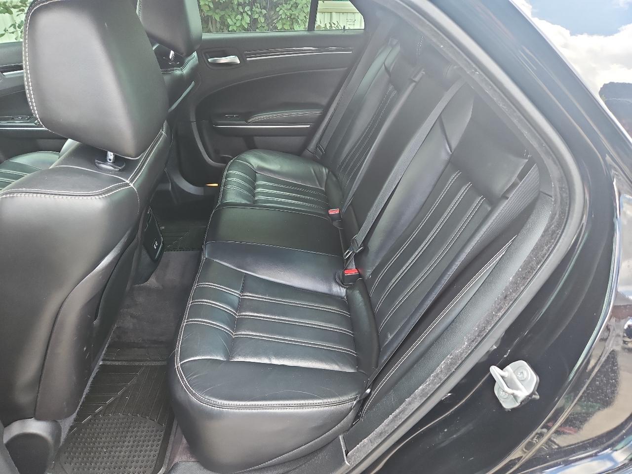 Chrysler 300 300S AWD 2017