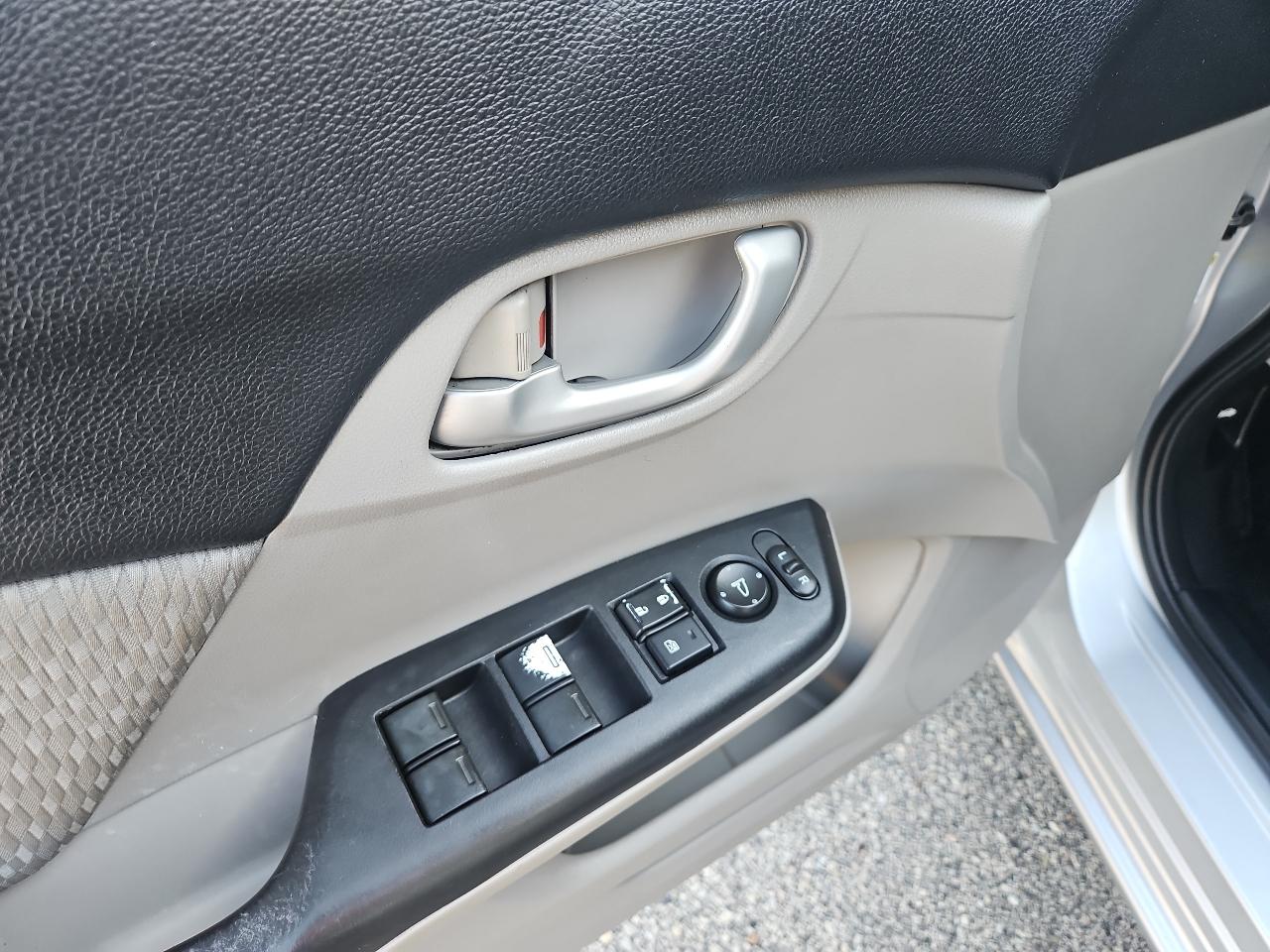 Honda Civic Sedan 4dr CVT LX 2014