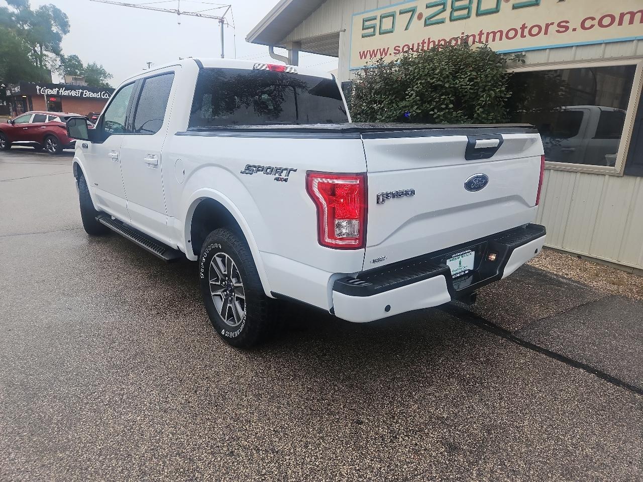 Ford F-150 XLT SuperCrew Short Box 4WD 2017