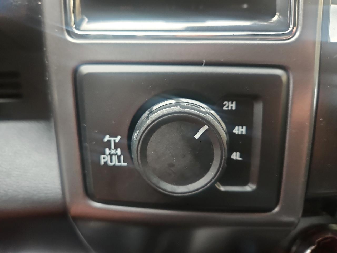 Ford F-150 XLT SuperCrew Short Box 4WD 2017