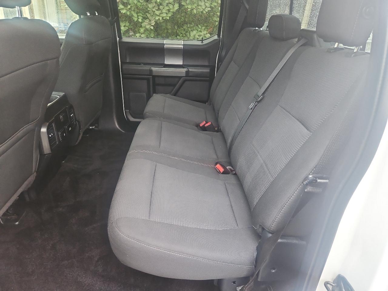 Ford F-150 XLT SuperCrew Short Box 4WD 2017