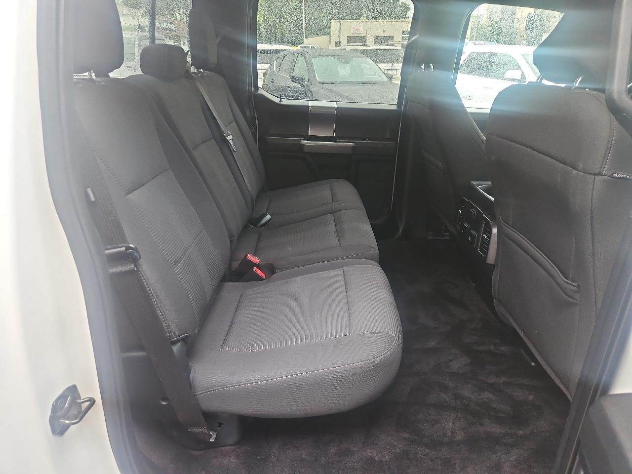 Ford F-150 XLT SuperCrew Short Box 4WD 2017