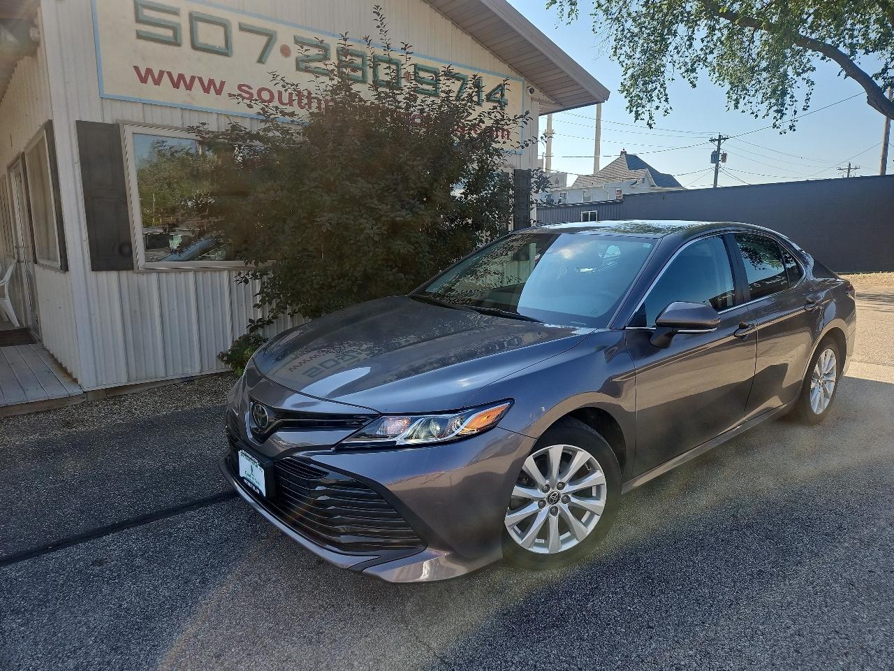 2020 Toyota Camry LE Auto AWD (Natl)