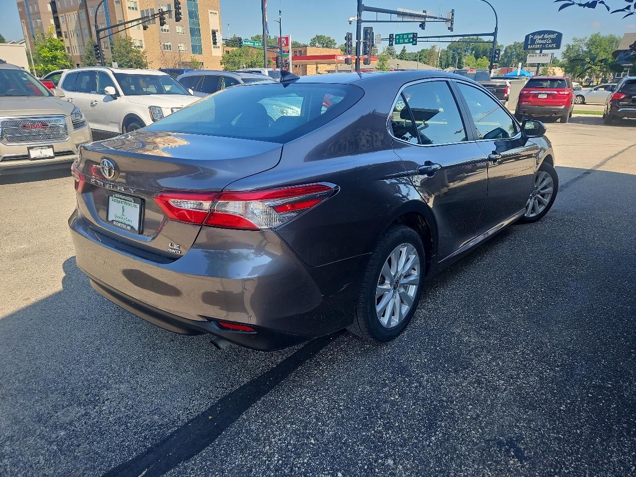 Toyota Camry LE Auto AWD (Natl) 2020
