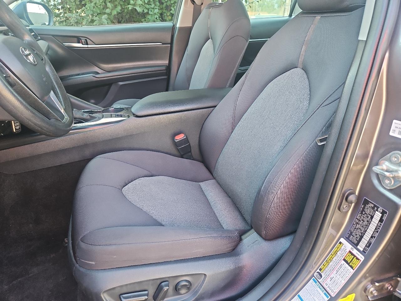 Toyota Camry LE Auto AWD (Natl) 2020