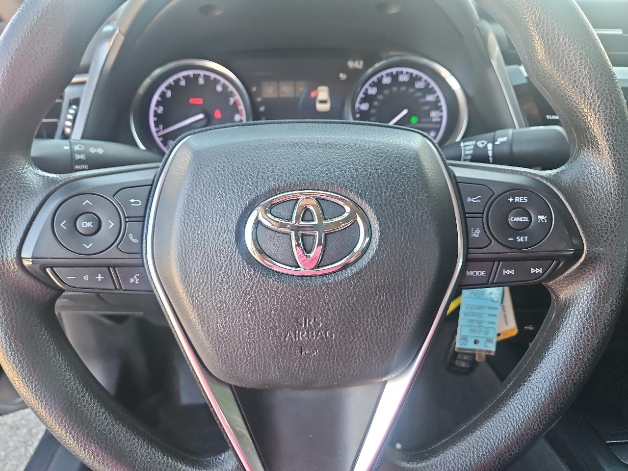 Toyota Camry LE Auto AWD (Natl) 2020