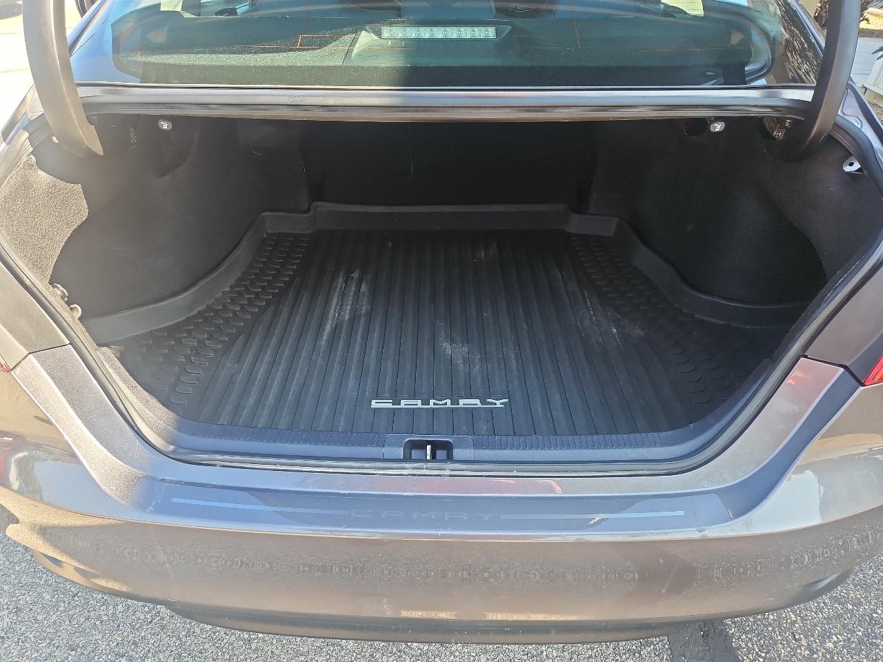 Toyota Camry LE Auto AWD (Natl) 2020