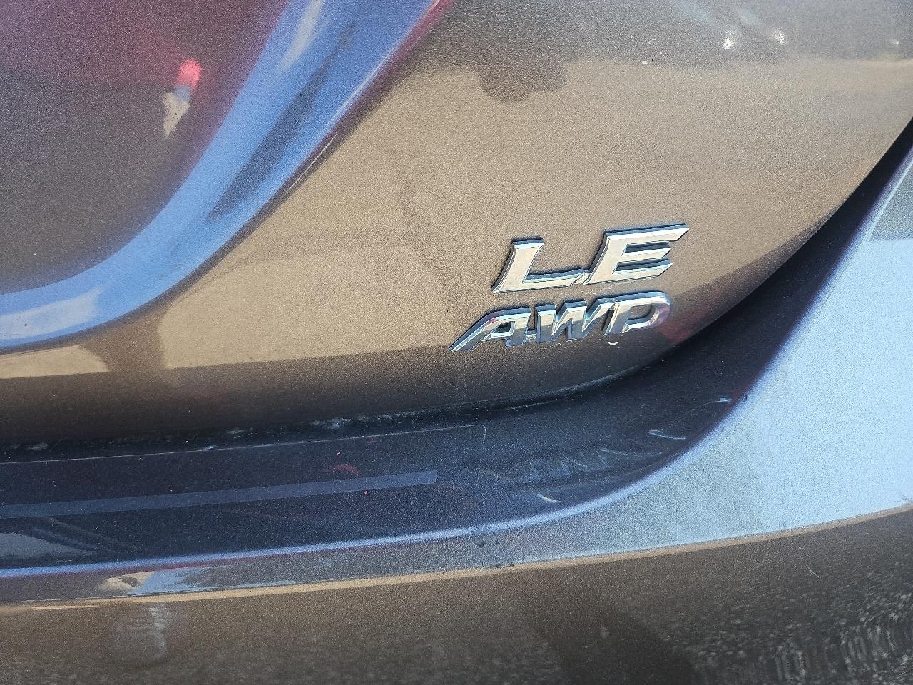 Toyota Camry LE Auto AWD (Natl) 2020