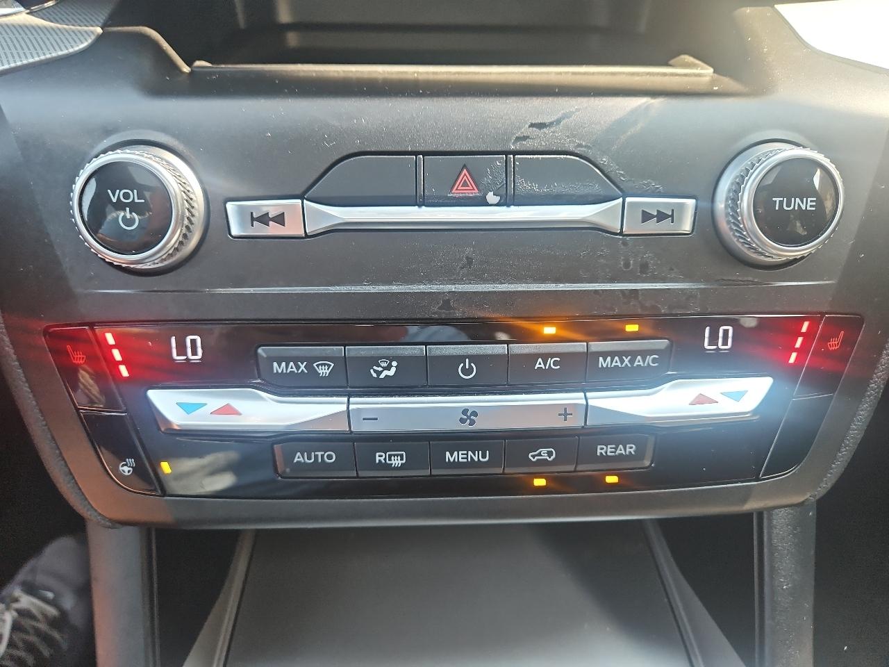 Ford Explorer XLT 4WD 2020