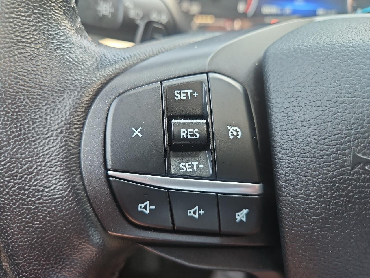 Ford Explorer XLT 4WD 2020