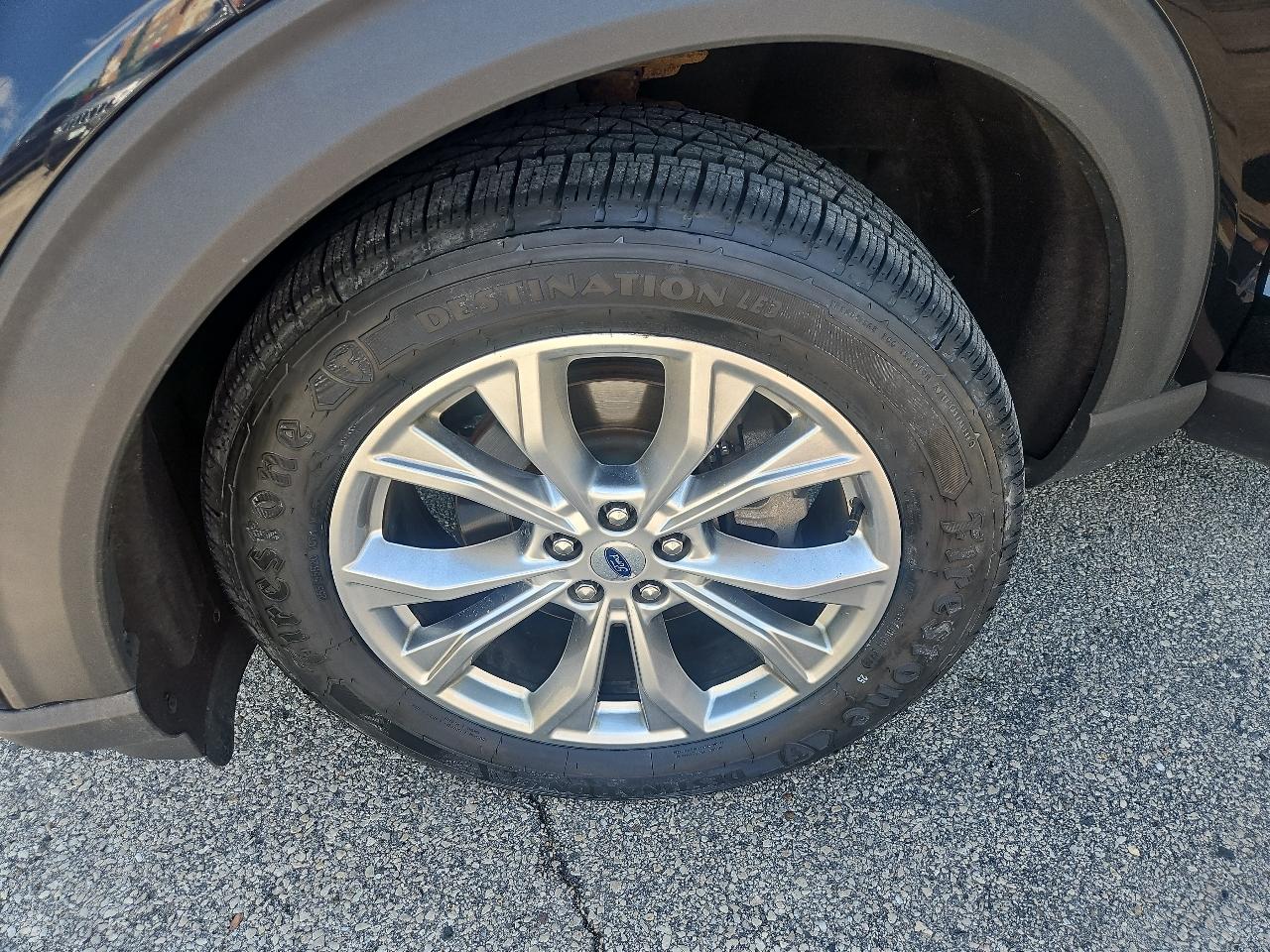 Ford Explorer XLT 4WD 2020