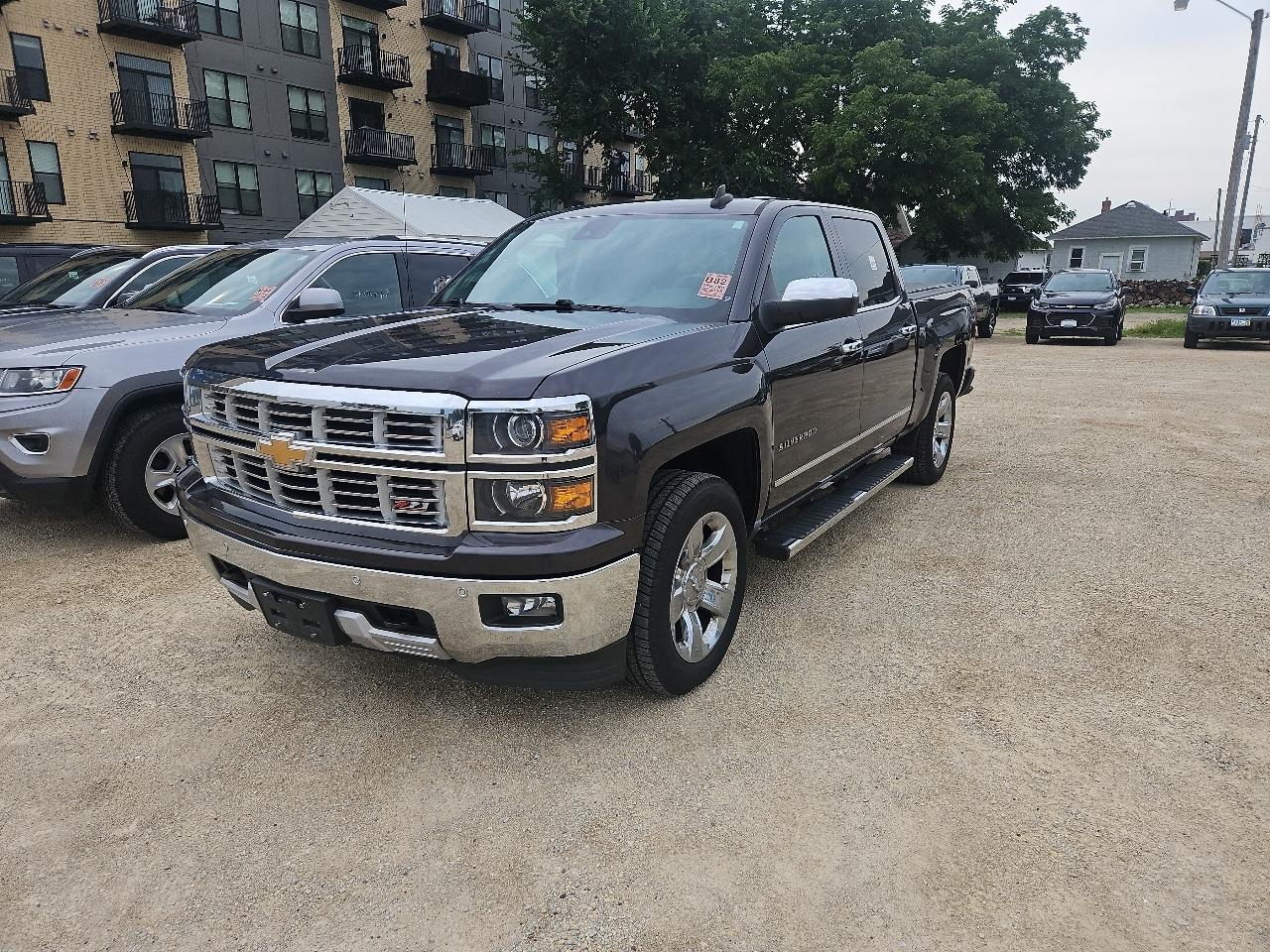 2015 Chevrolet Silverado 1500 4WD Crew Cab 143.5" LTZ w/2LZ