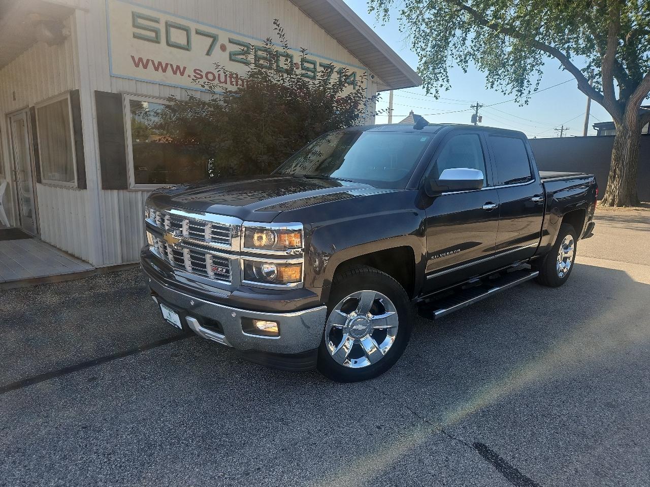 2015 Chevrolet Silverado 1500 4WD Crew Cab 143.5" LTZ w/2LZ