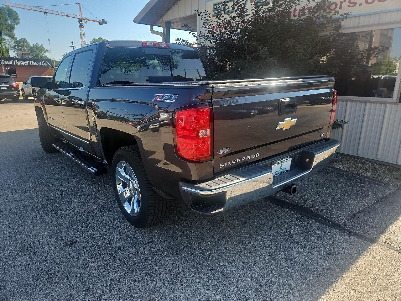 Chevrolet Silverado 1500 4WD Crew Cab 143.5" LTZ w/2LZ 2015