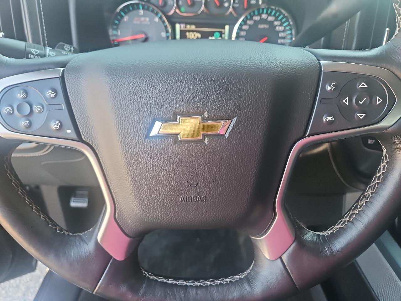 Chevrolet Silverado 1500 4WD Crew Cab 143.5" LTZ w/2LZ 2015