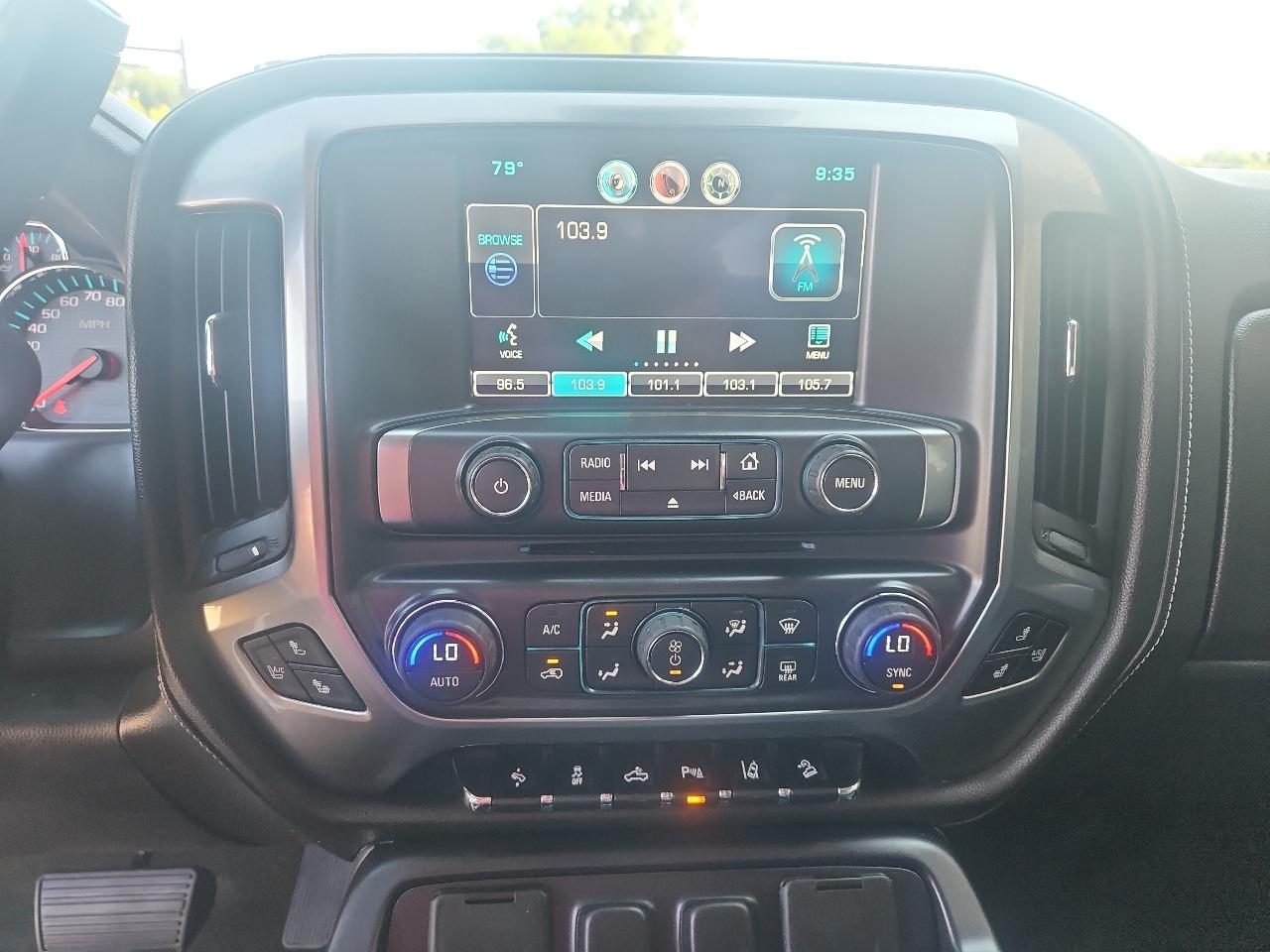 Chevrolet Silverado 1500 4WD Crew Cab 143.5" LTZ w/2LZ 2015