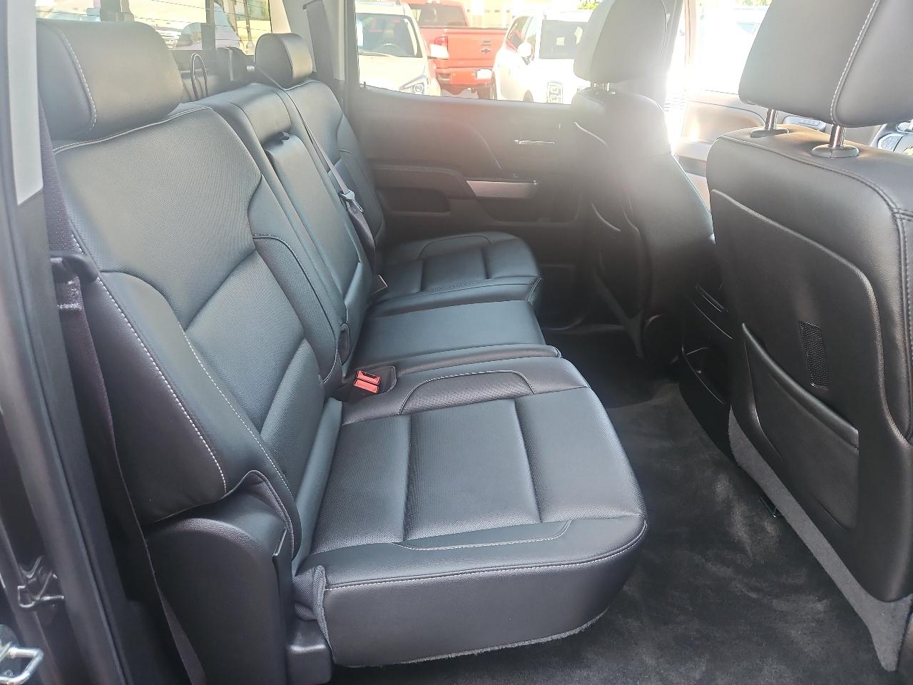 Chevrolet Silverado 1500 4WD Crew Cab 143.5" LTZ w/2LZ 2015