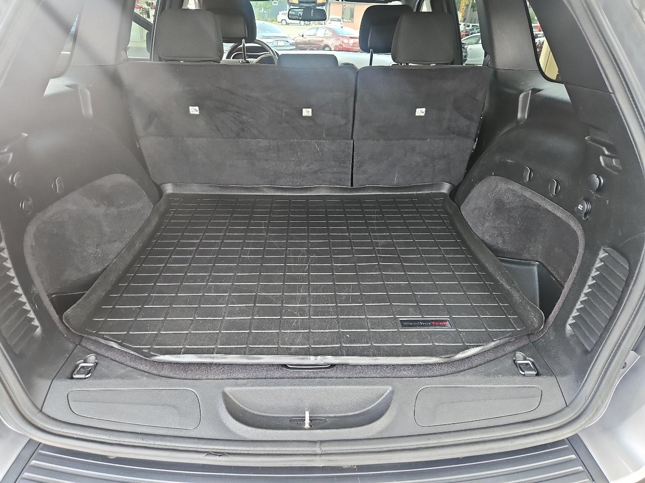 Jeep Grand Cherokee 4WD 4dr Laredo 2014