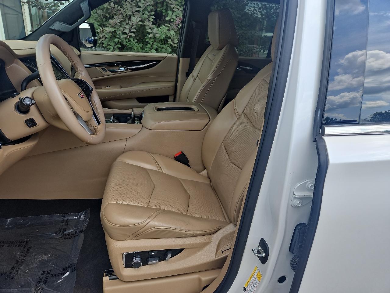 Cadillac Escalade 4WD 4dr Platinum 2019