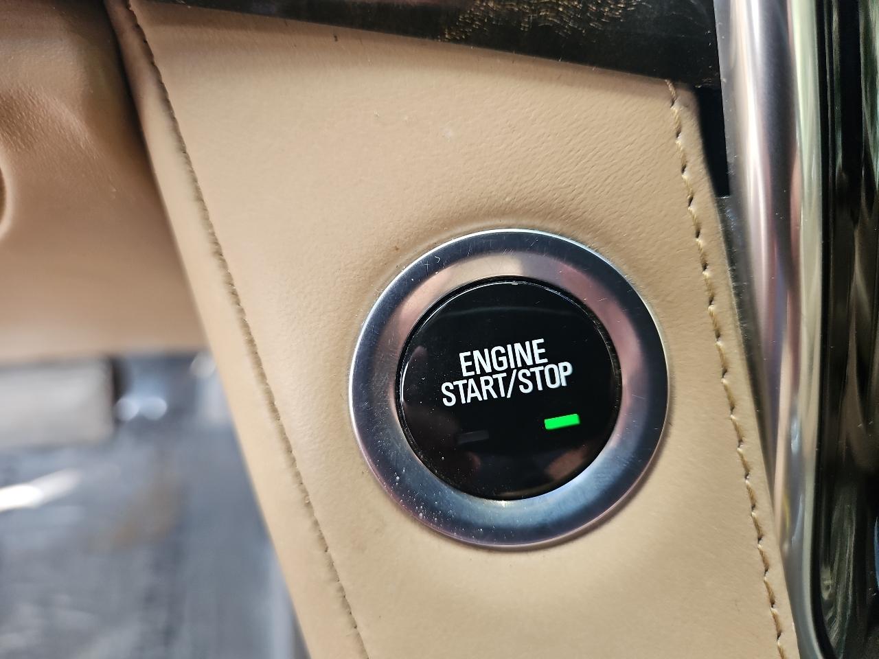 Cadillac Escalade 4WD 4dr Platinum 2019