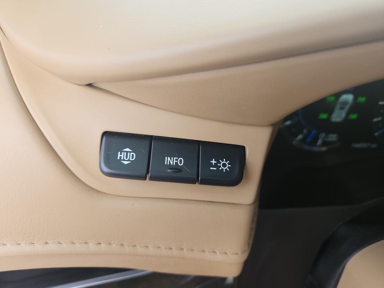Cadillac Escalade 4WD 4dr Platinum 2019
