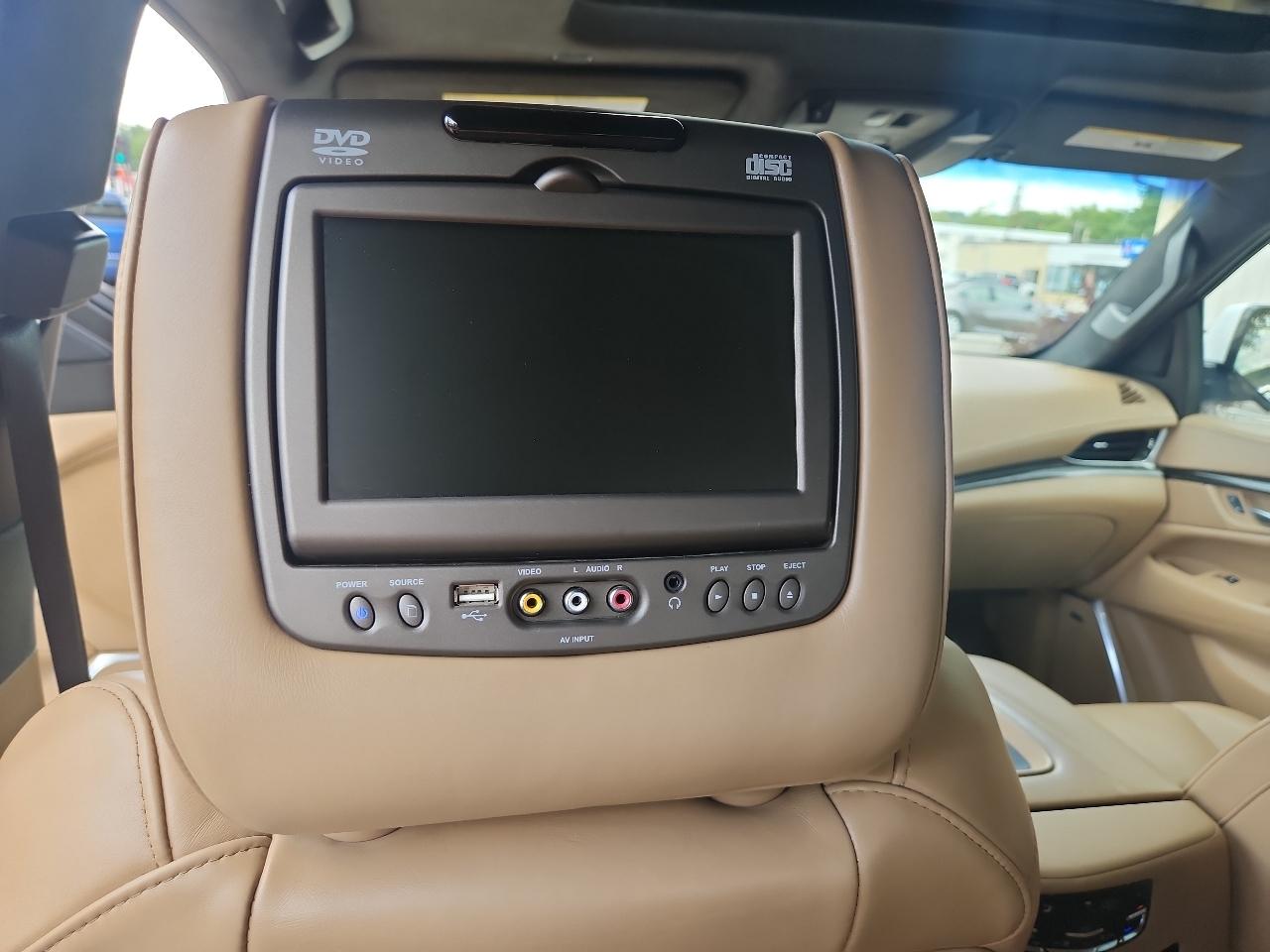 Cadillac Escalade 4WD 4dr Platinum 2019