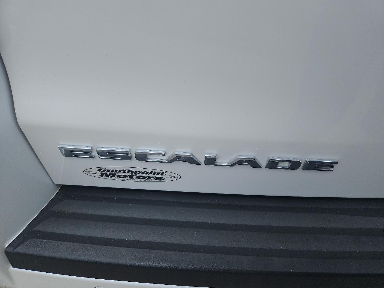 Cadillac Escalade 4WD 4dr Platinum 2019