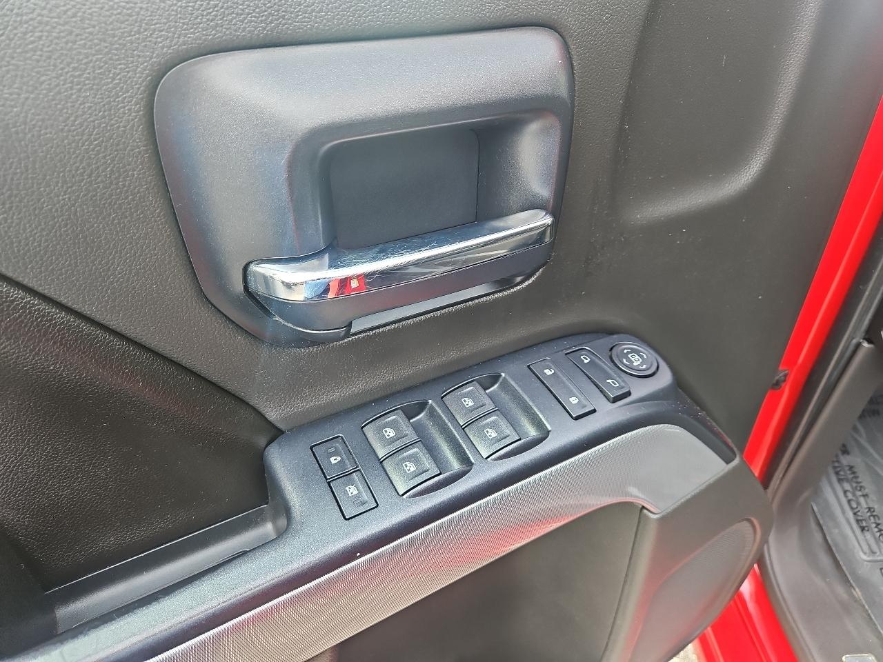 Chevrolet Silverado 1500 4WD Crew Cab 143.5" LT w/2LT 2014