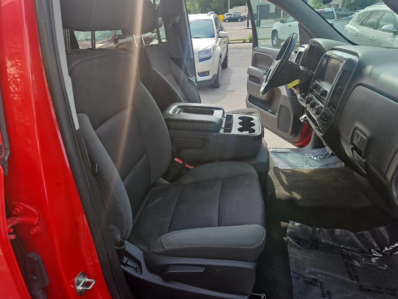 Chevrolet Silverado 1500 4WD Crew Cab 143.5" LT w/2LT 2014